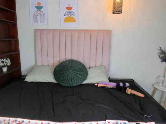 zayna-lux webcam