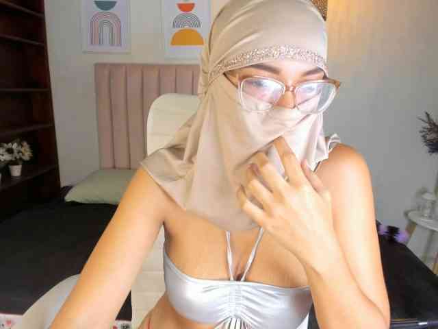 zayna-lux webcam