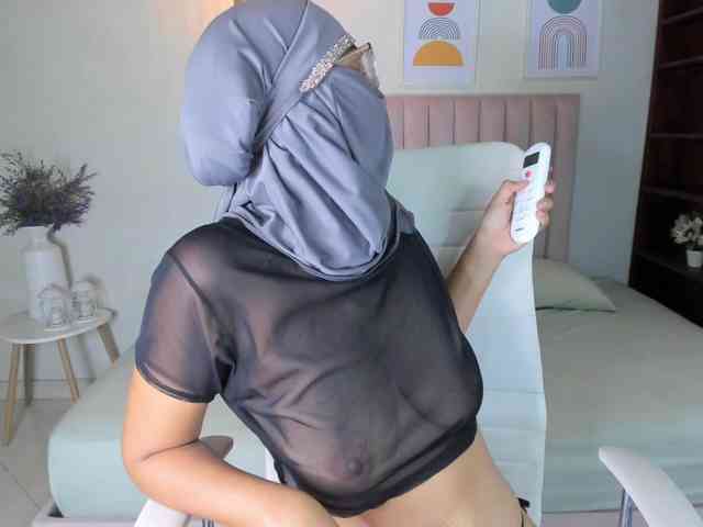zayna-lux webcam