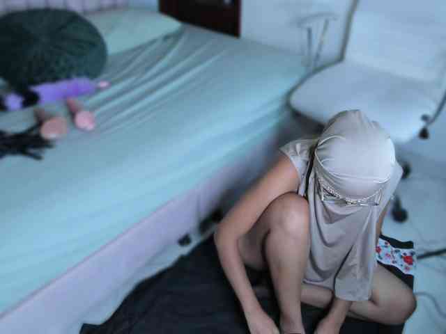 zayna-lux webcam