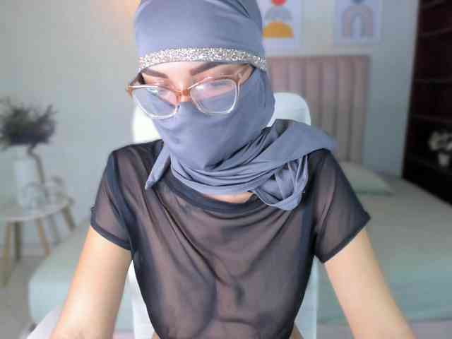 zayna-lux webcam
