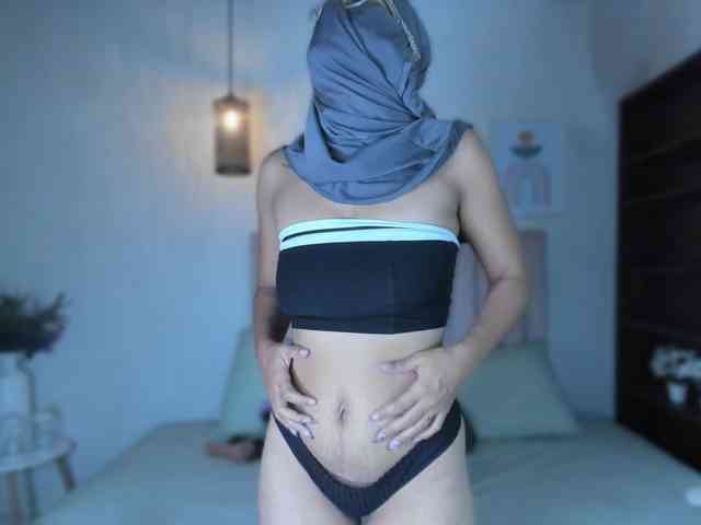 zayna-lux webcam