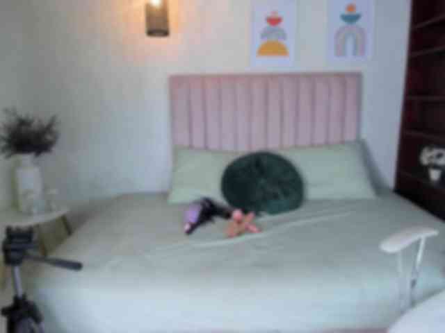 zayna-lux webcam