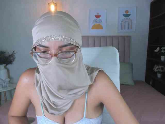 zayna-lux webcam