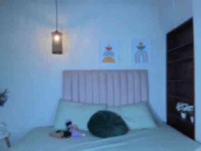 zayna-lux webcam