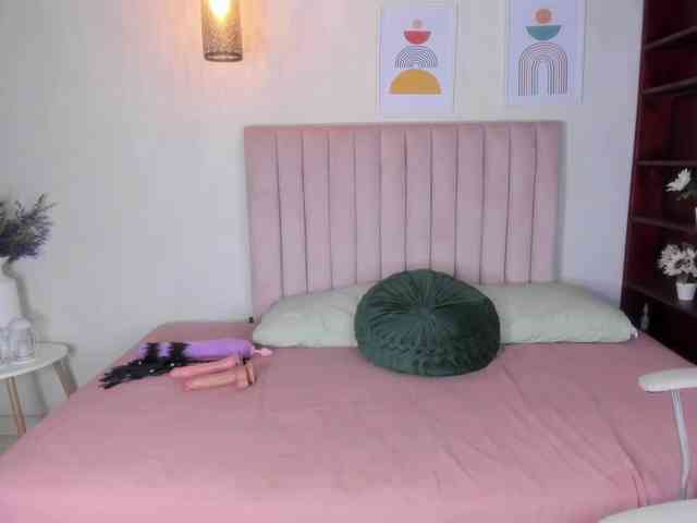 live porn webcam Zayna-lux