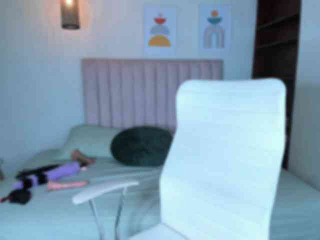 zayna-lux webcam
