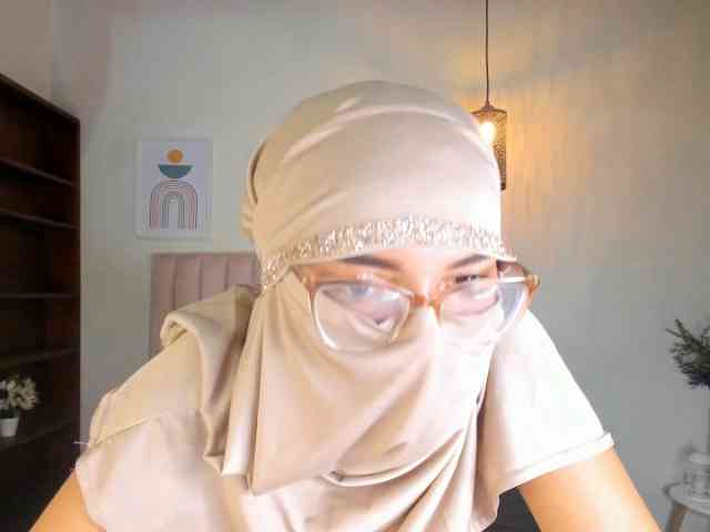 zayna-lux webcam