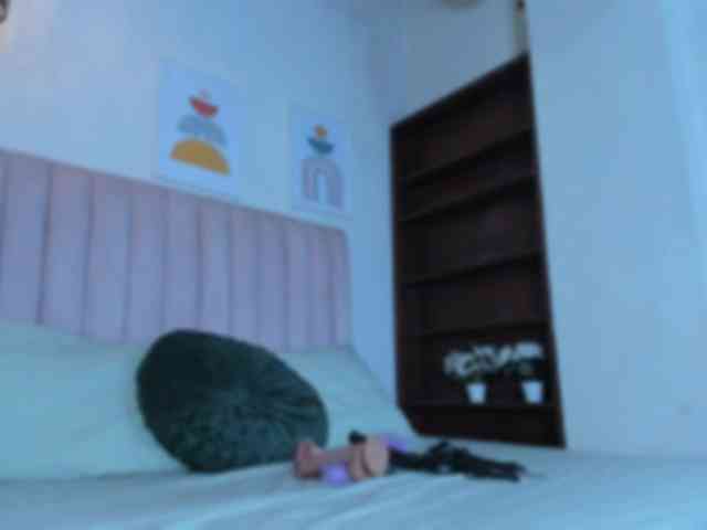 zayna-lux webcam