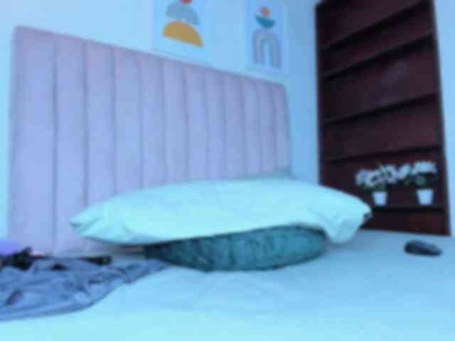 zayna-lux webcam