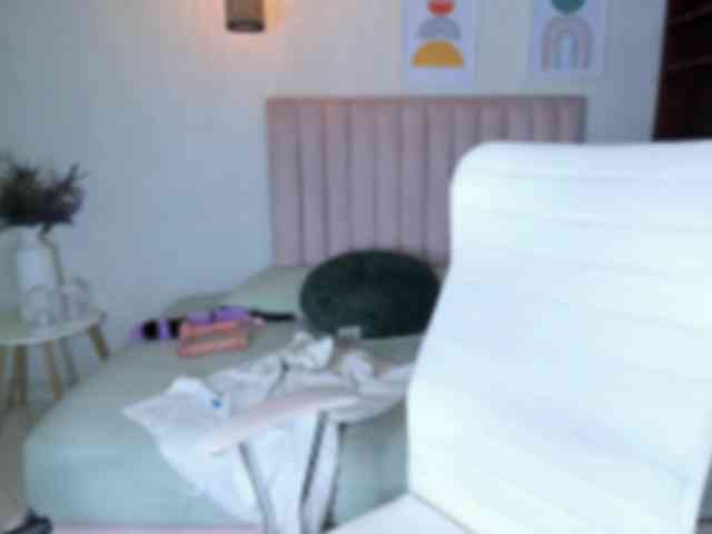 zayna-lux webcam