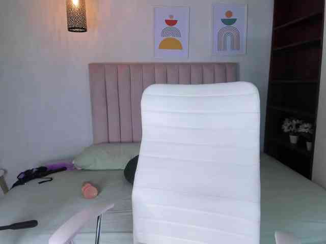 zayna-lux webcam