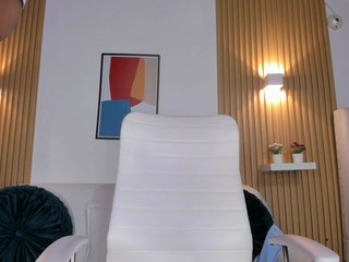 alma-avad Porn Show