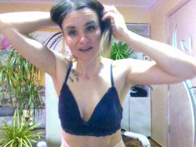 Nanny-Lora webcam