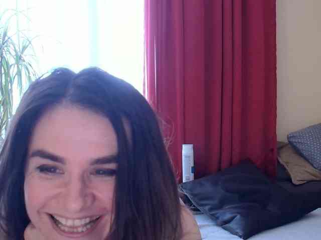 Nanny-Lora webcam