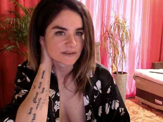 Nanny-Lora webcam