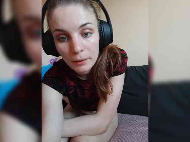 Nezukooooo webcam