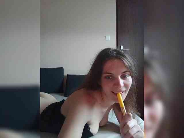 Nezukooooo webcam