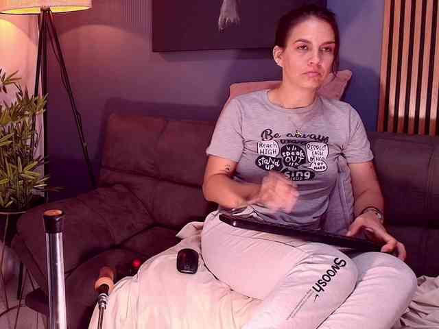 Loving-Lauren webcam