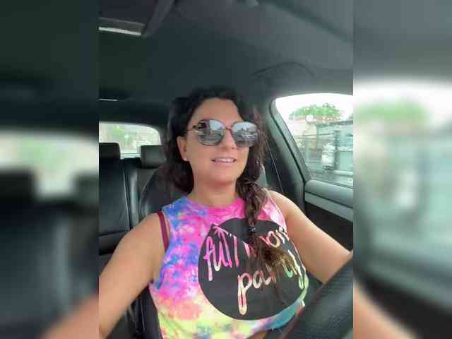 Lovesperm7575 webcam