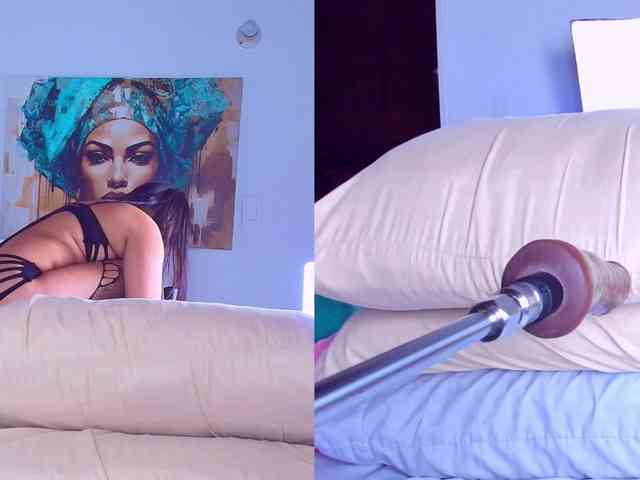 Playful-Lucyx webcam