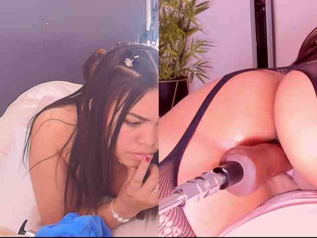 Playful-Lucyx webcam