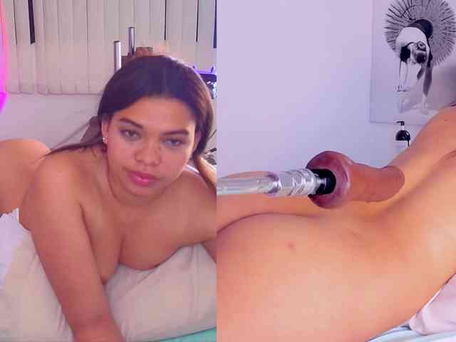 Playful-Lucyx webcam