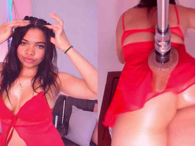 Playful-Lucyx webcam
