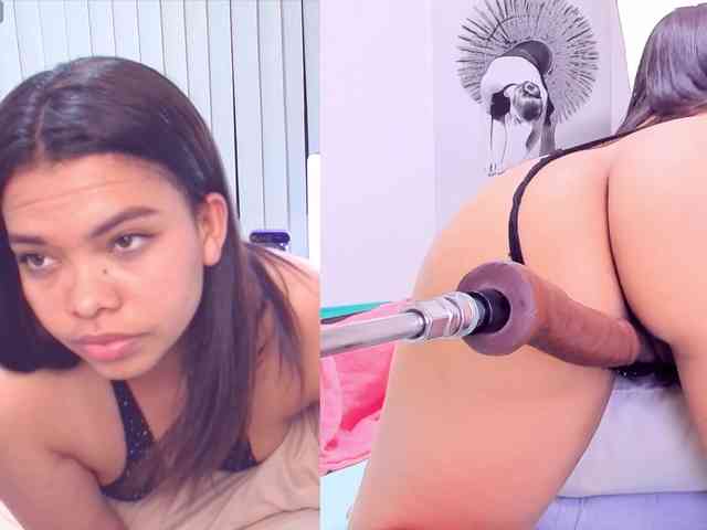 Playful-Lucyx webcam