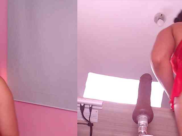 Playful-Lucyx webcam