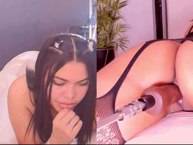 Playful-Lucyx webcam