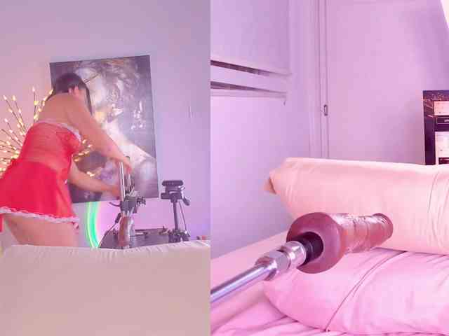 Playful-Lucyx webcam