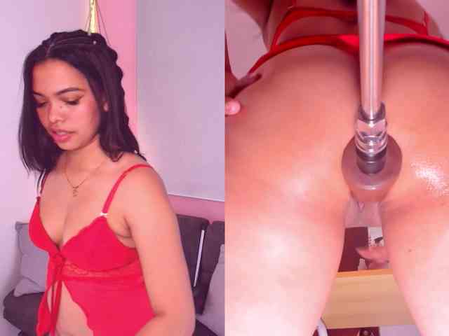 Playful-Lucyx webcam
