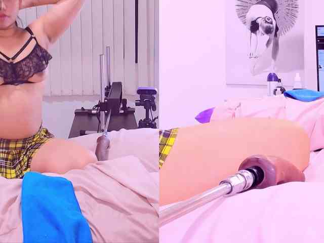 Playful-Lucyx webcam