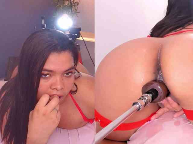 Playful-Lucyx webcam