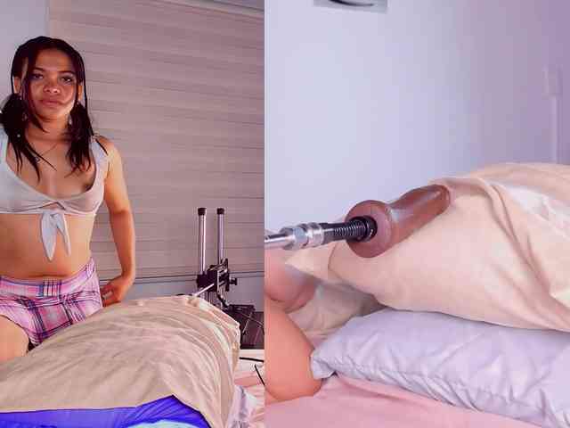Playful-Lucyx webcam