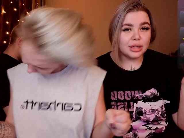 Sexvibecouple webcam