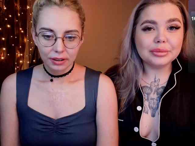 Sexvibecouple webcam