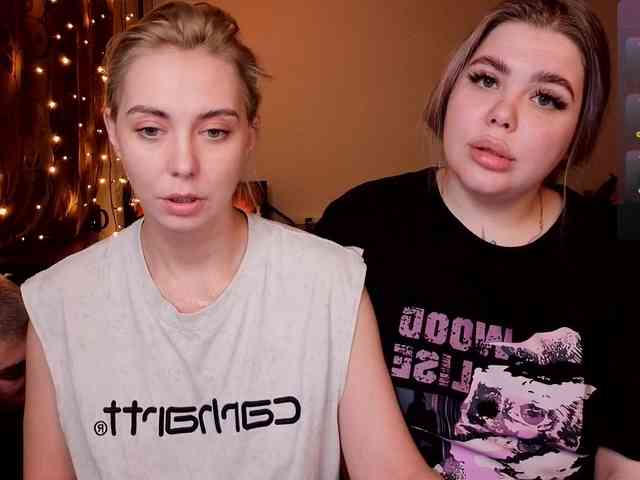 Sexvibecouple webcam