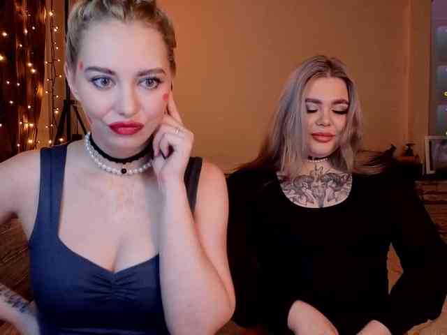 Sexvibecouple webcam