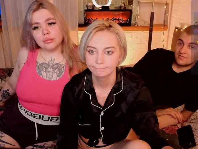 Sexvibecouple webcam