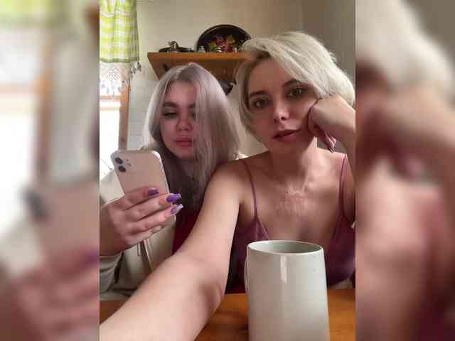 Sexvibecouple webcam