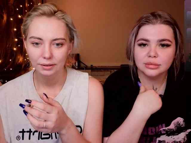 Sexvibecouple webcam