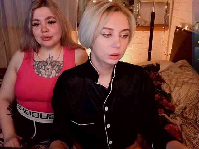 Sexvibecouple webcam