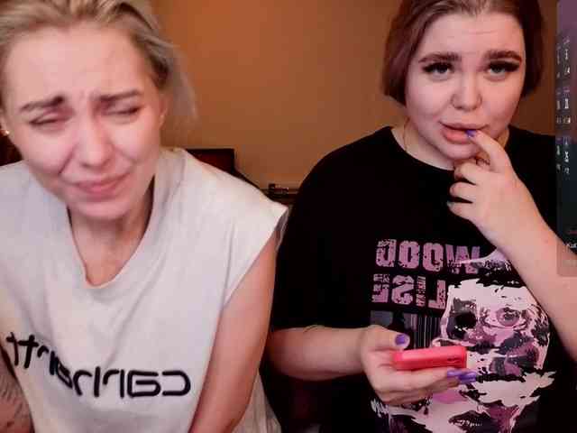 Sexvibecouple webcam