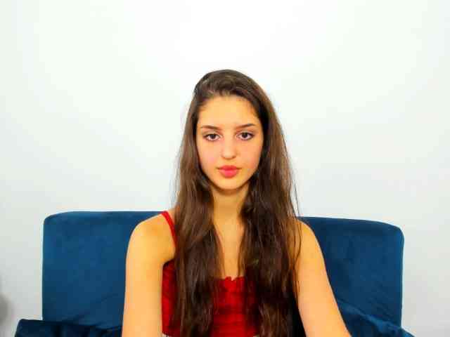 JenniferDesire webcam