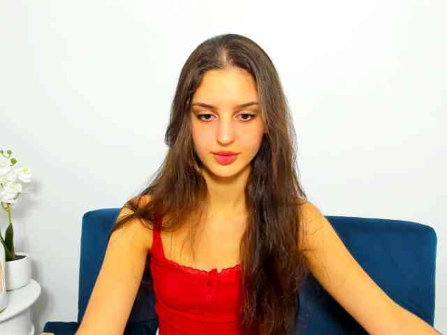 JenniferDesire webcam