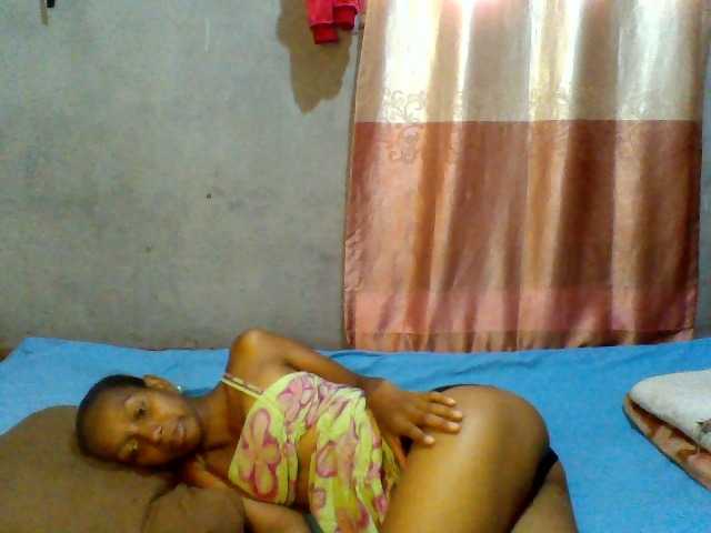  Kaishaa chat room