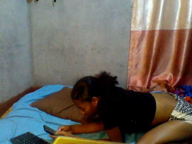 Kaishaa on BongaCams 