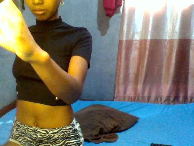  Kaishaa chat room